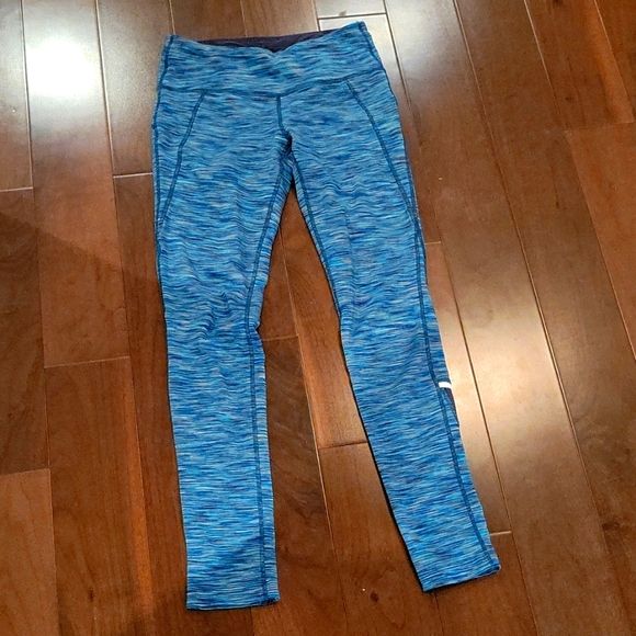 Thick leggings for a cooler daty - Picture 1 of 3